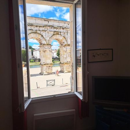 Appartement Vue Panoramique Sur Le Vieux Saintes Bagian luar foto